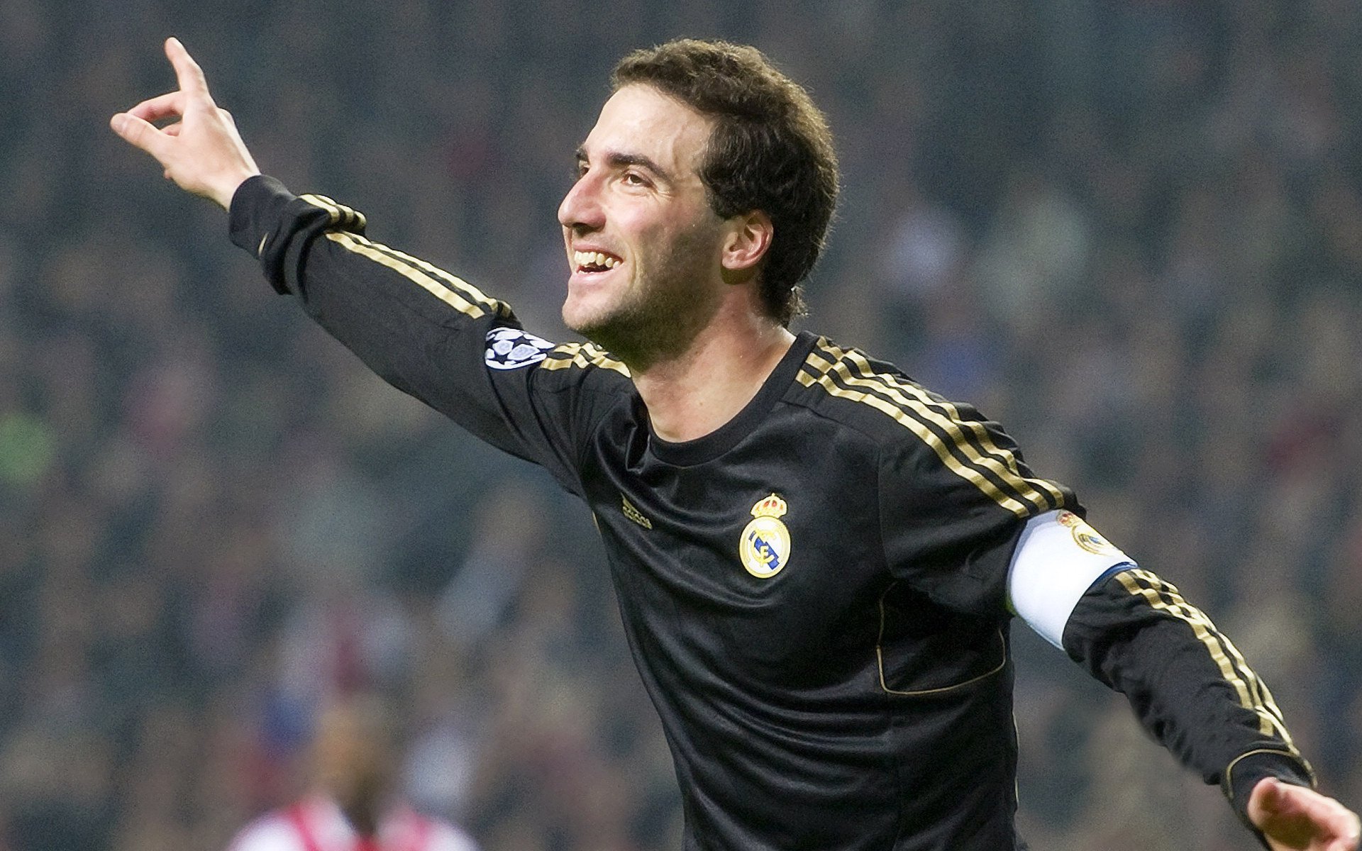 爱游戏官方网站入口登录-《最具潜力新人：电竞舞台的未来之星》，电竞未来知乎